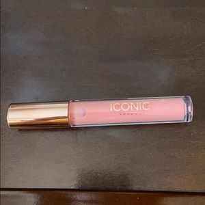 Iconic London lip gloss